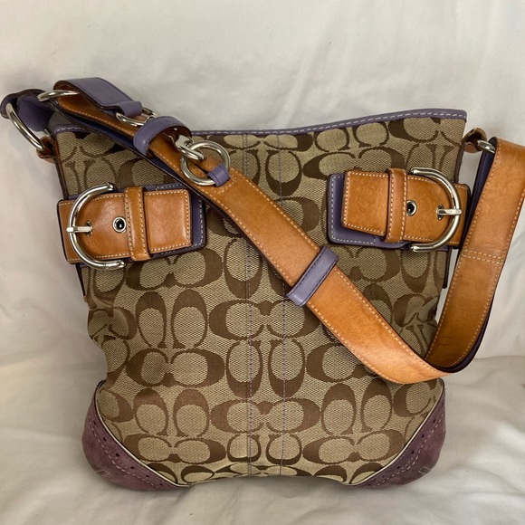 9-26 Coach signature hobo purse handbag purple - Picture 1 of 15